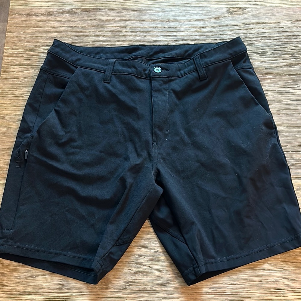 BYLT SHORTS BLACK